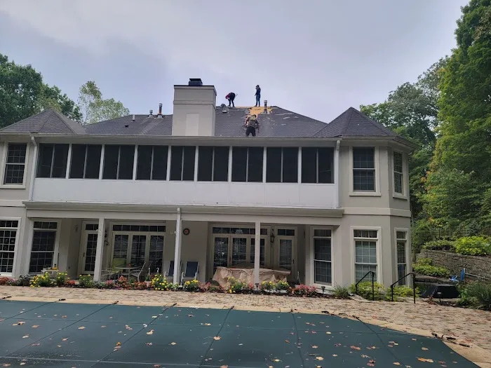 Maldonado's Roofing Picture 3