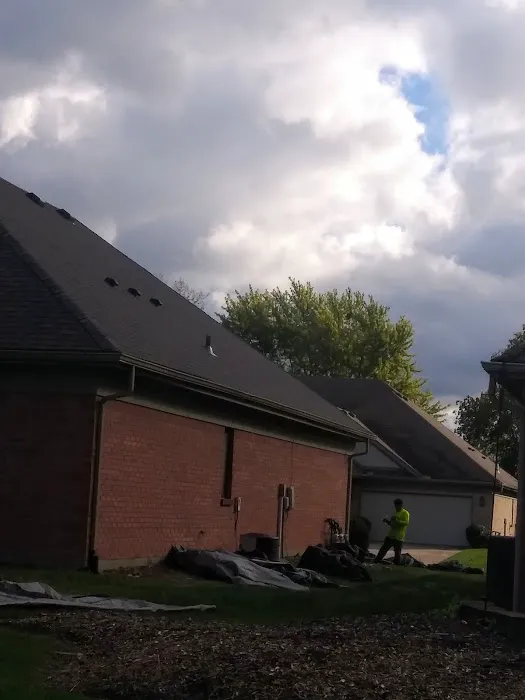 Maldonado's Roofing Picture 7