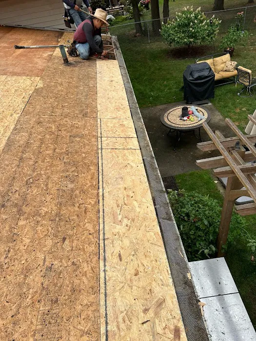 E Sagastume Llc Picture 1