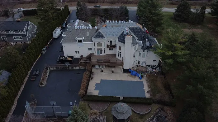 TopHat Roofers Picture 8