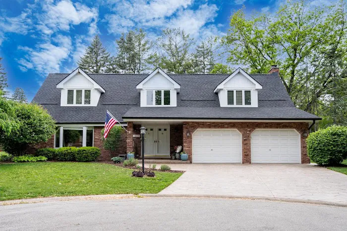 Rosales Roofing Picture 1