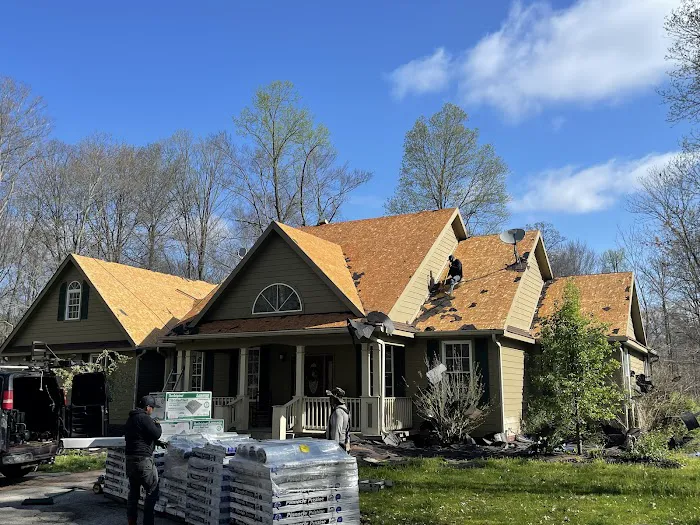 Freedom Roofing & Gutters Picture 7