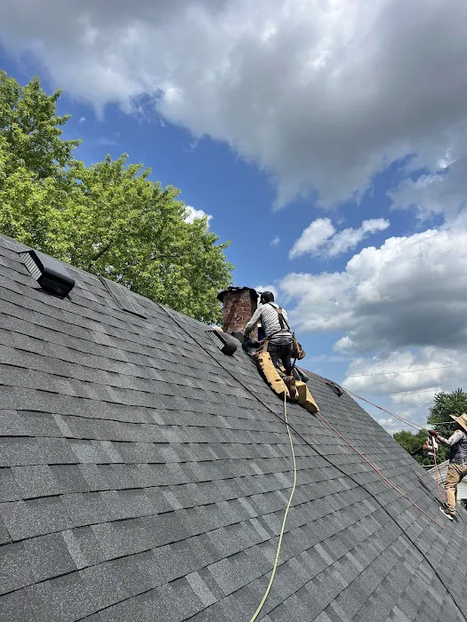 Tip Top Roofing & Construction Picture 3