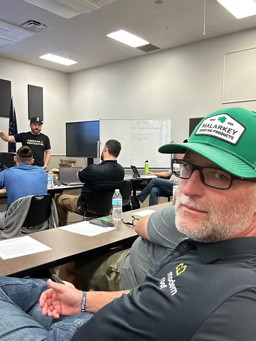 Modern Roof Picture 5