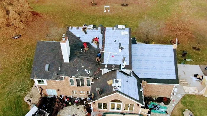 DC Roofing & Exteriors Picture 3