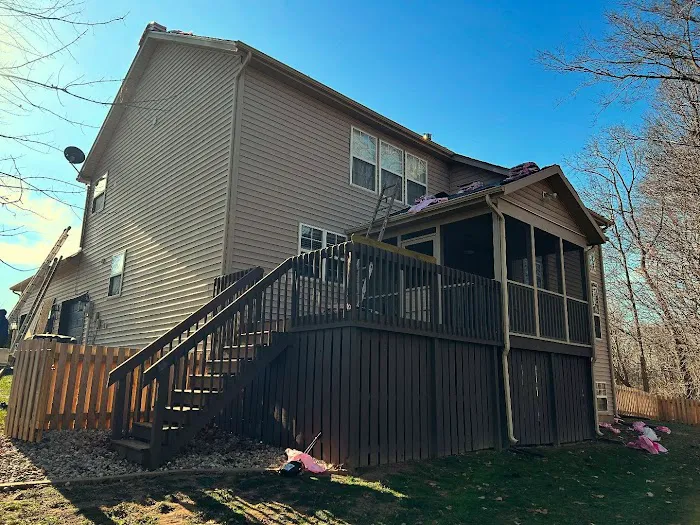 Indy Elite Exteriors Picture 3