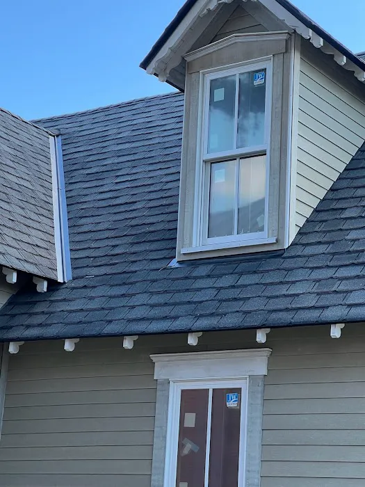 THM ROOFING Picture 10