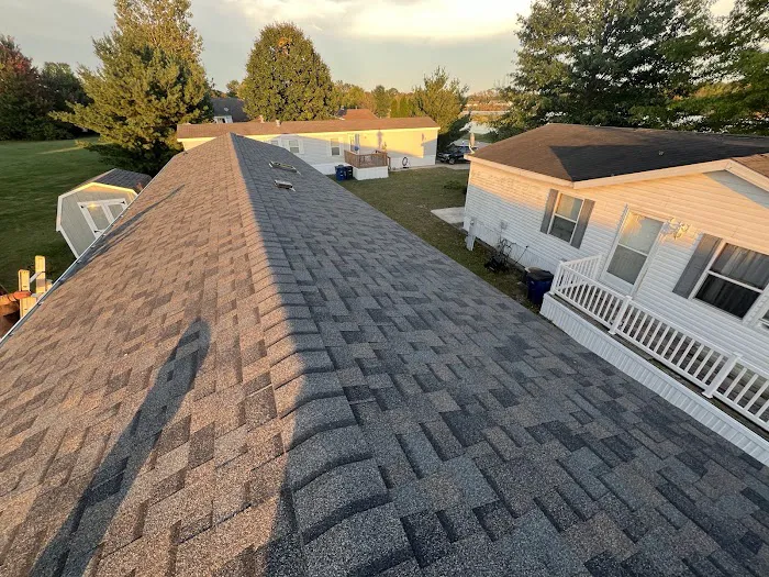 G & Dumas Finest Roofing Construction Picture 2