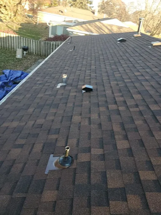 M & B Roofing Picture 5