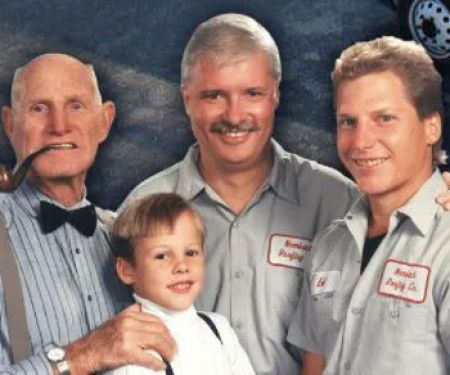 Nombach Roofing & Tuckpointing