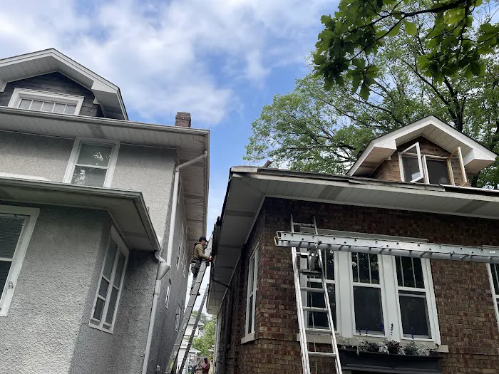 Roofing Coats Inc | Siding & Gutters Pros Picture 3