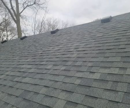 JG ROOFING LLC