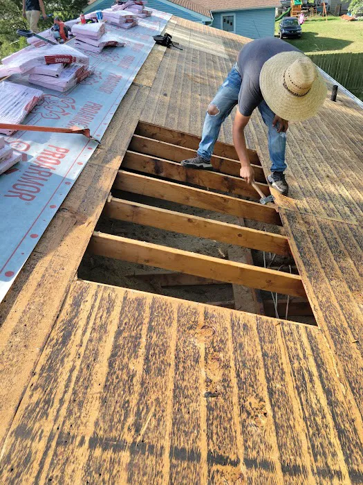 JG ROOFING LLC Picture 10