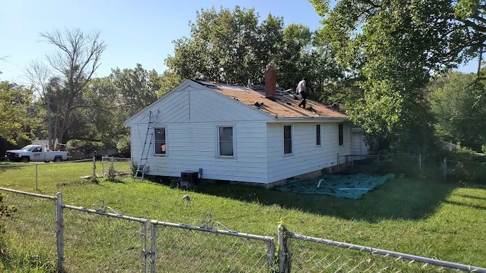 D & R Roofing Inc Picture 1