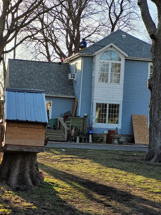 D & R Roofing Inc Picture 10