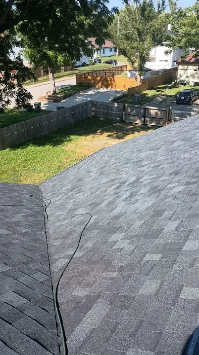 MARTINEZROOFING&MORE Picture 3