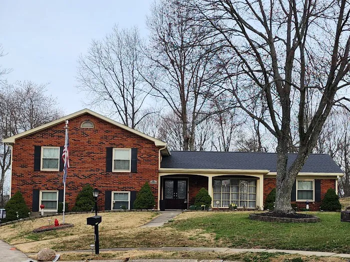 Thompson Roofing LLC Picture 2