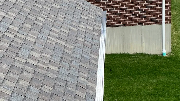 Hellman Roofing and Gutters Picture 3