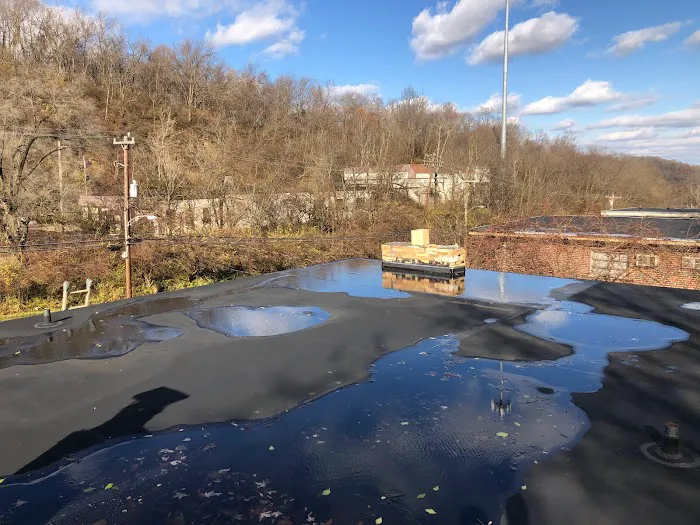 Hellman Roofing and Gutters Picture 4