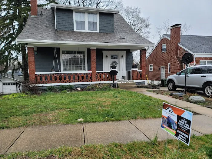 All Seasons Roofing and Exteriors LLC Picture 4