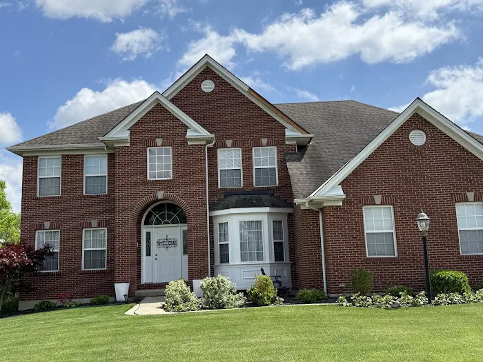 Roofing and Gutters Viktor Posnov Picture 8