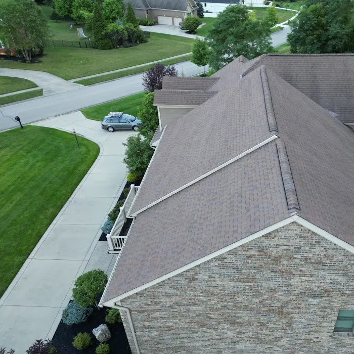 Mad Ladder Roofing Picture 3