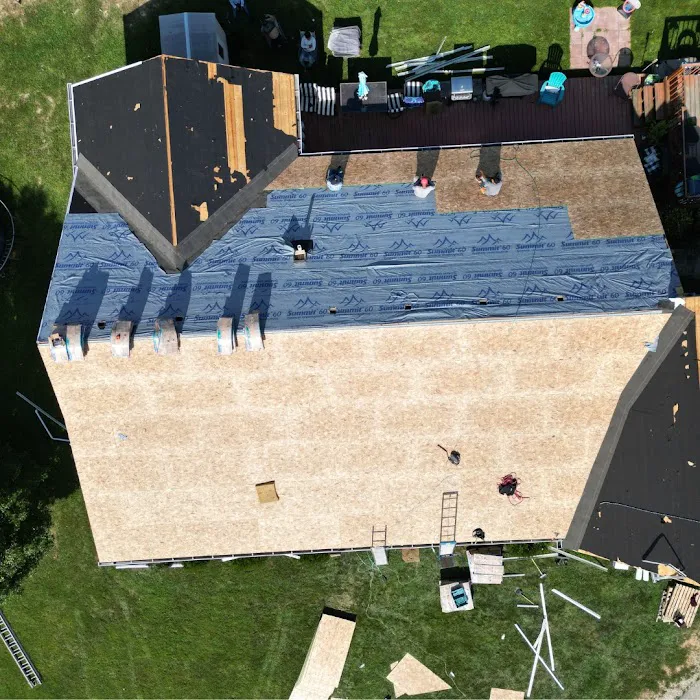 Mad Ladder Roofing Picture 6