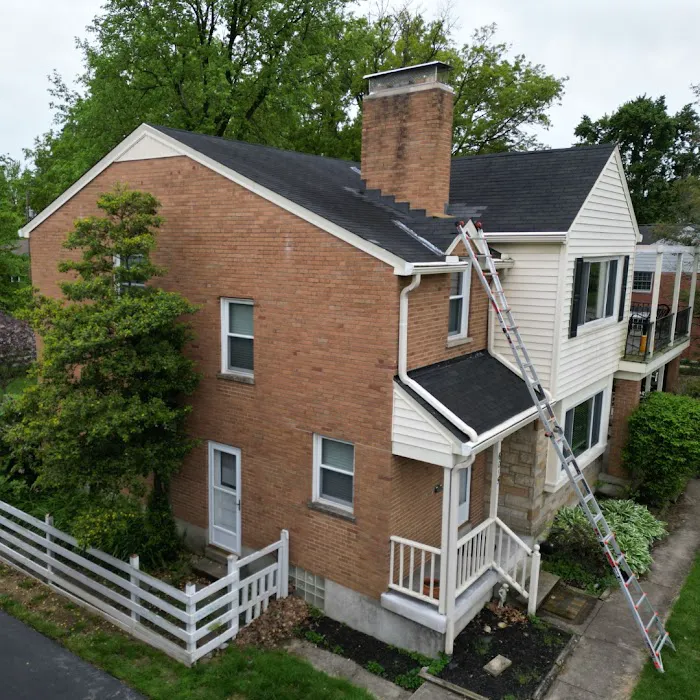 Mad Ladder Roofing Picture 7
