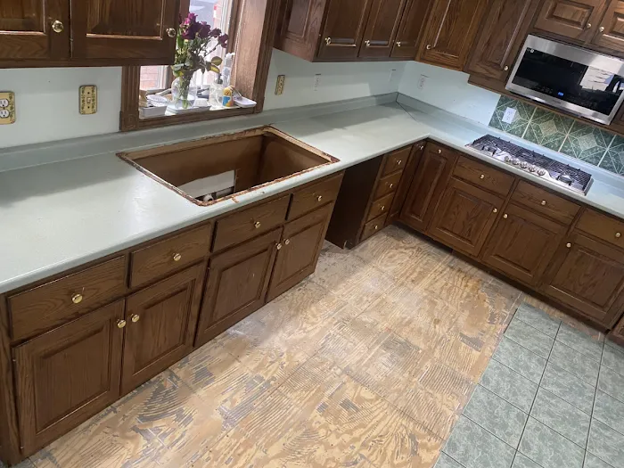 Rob & Theresa Schwartz Contracting Picture 6