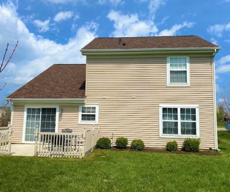 Helping Hands Roofing, LLC