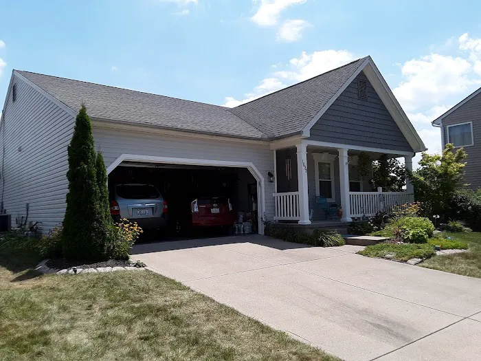 Helping Hands Roofing, LLC Picture 6