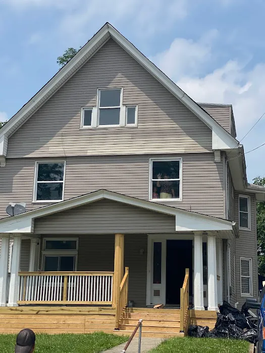 MARTINEZ A ROOFING LLC Picture 7