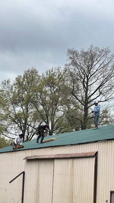 MARTINEZ A ROOFING LLC Picture 10