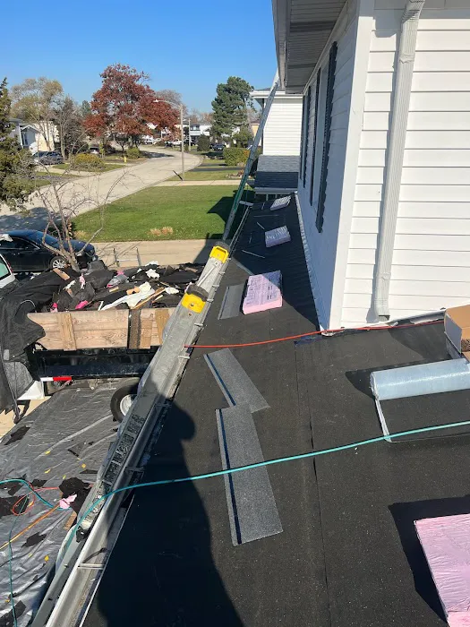 Salazar Roofing Picture 4