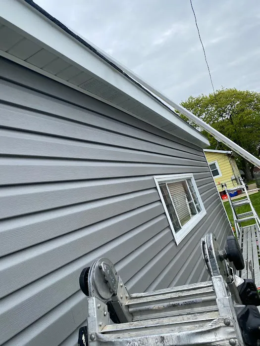 Salazar Roofing Picture 9