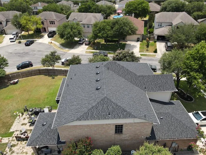 Mammoth Roofing and Solar, Alsip, IL Picture 1