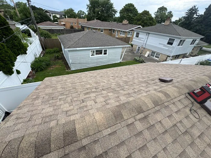 Montes Roofing Picture 7