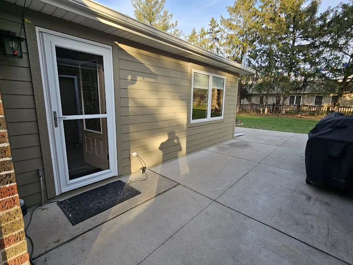 Lang Home Exteriors Picture 7