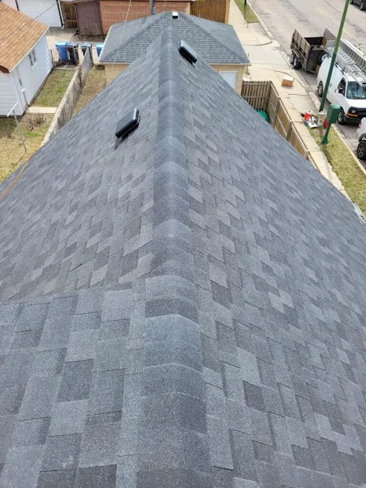 Amaro's Roofing Services Picture 1