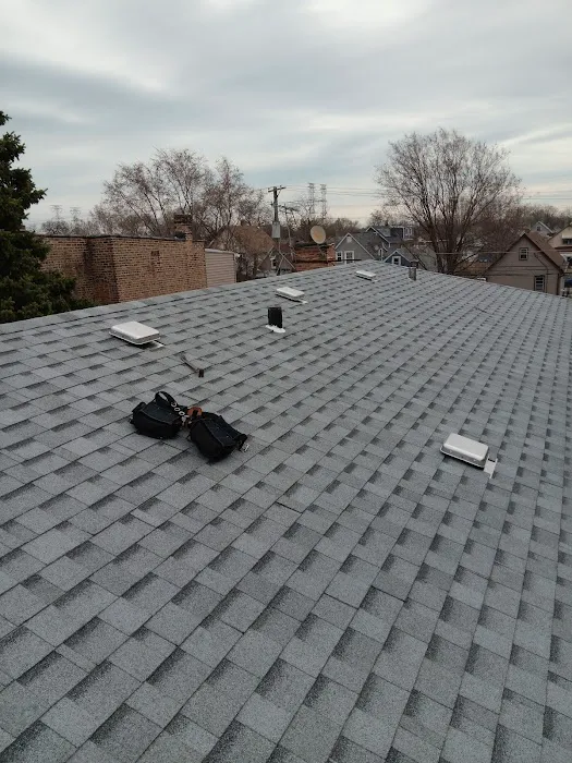 Magadan Roofing Picture 1