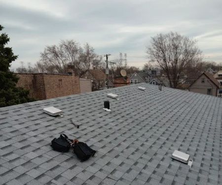 Magadan Roofing