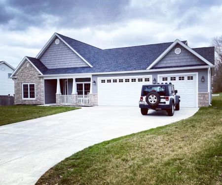 Mobley's Roofing, Siding, & Remodels