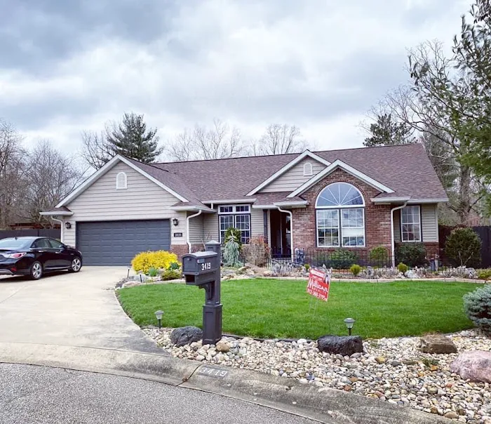 Mobley's Roofing, Siding, & Remodels Picture 6