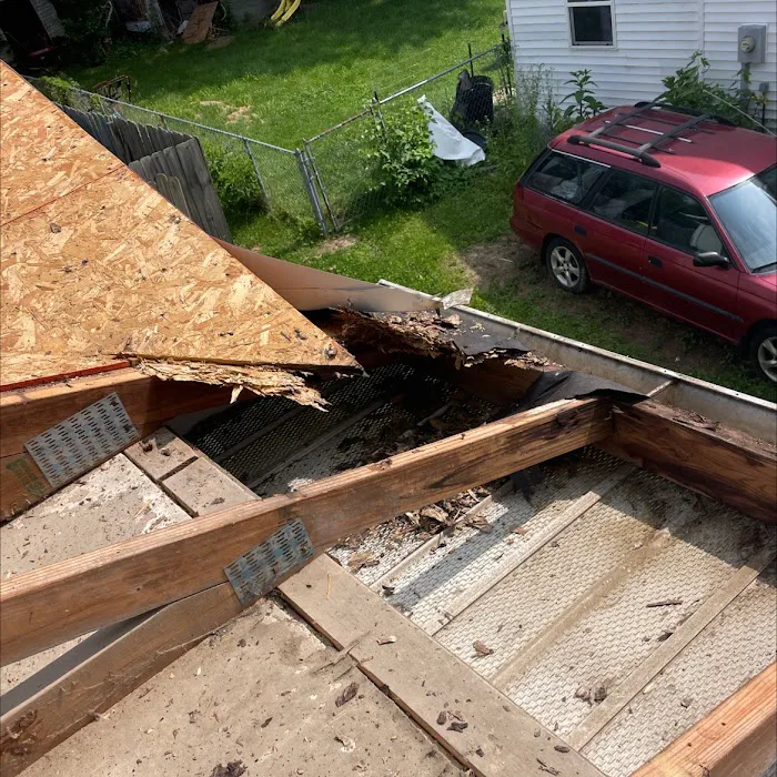 RCV Roofing, Siding & Gutters Picture 10