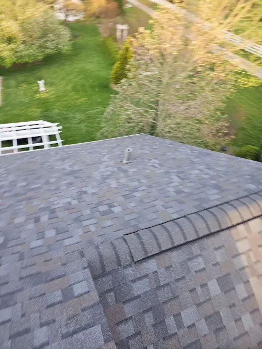 Brooks Construction Roofing Picture 10