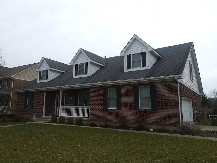 Joes roofing and spouting Picture 1