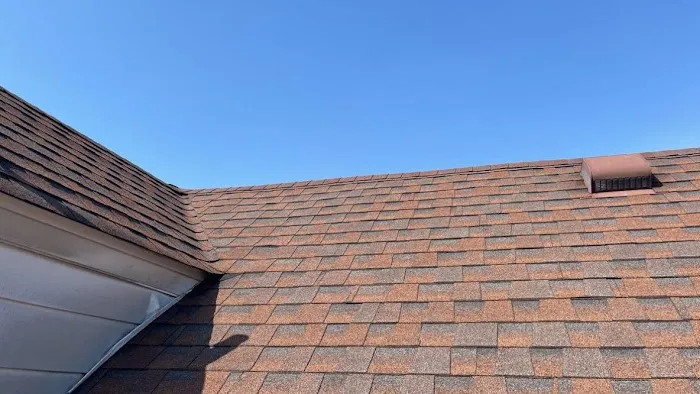Van Martin Roofing Picture 1