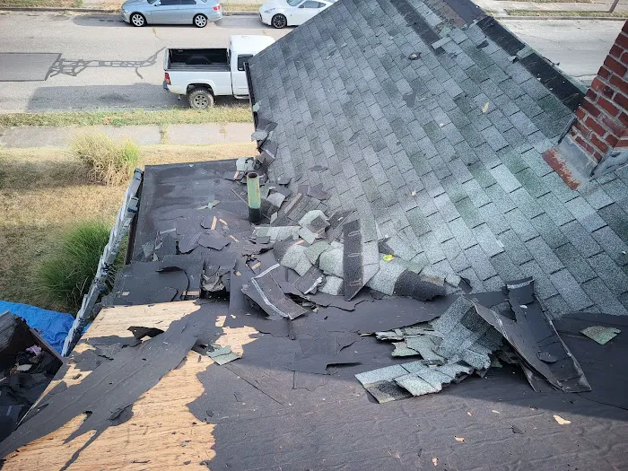 Aggies roofing Picture 6