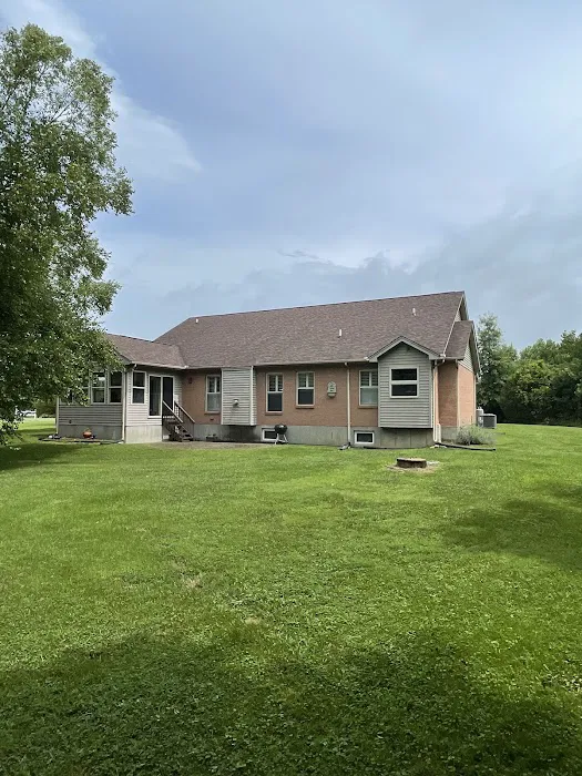 Stutz Exteriors - Roofing and Siding Picture 3