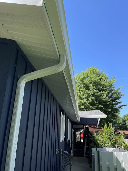 Mueller Roofing Inc Picture 4